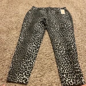 NWT’s Michael Kors leopard print pants!
